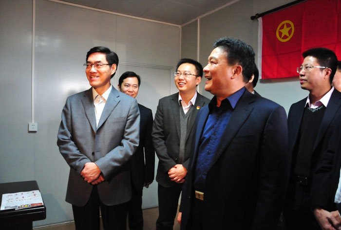 �е½��ټ��F(tu��n)�h��������ȡ��ͻ��